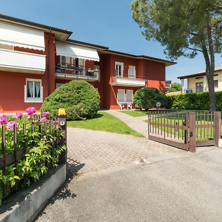 Belle Maison - Du Lac Apartments Sirmione Bagian luar foto